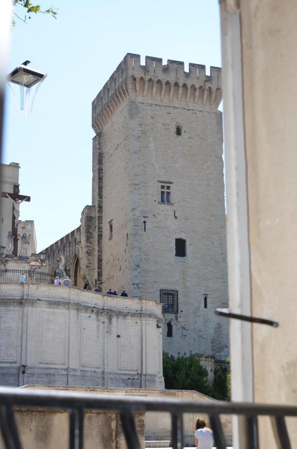 Face Au Palais Des Papes Apartment Avignon Exterior photo